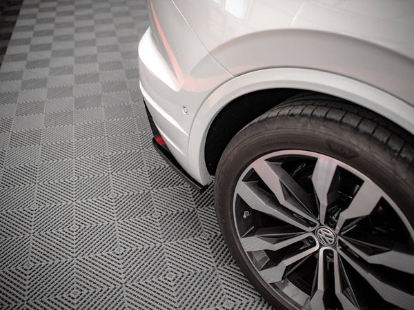 VW - Touareg R Line MK3: Maxton Full Body Kit