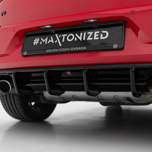 VW - Golf R Hatchback MK7 Facelift: Maxton Rear Diffuser