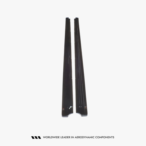 VW - Golf Standard MK7 Facelift: Maxton Side Skirts