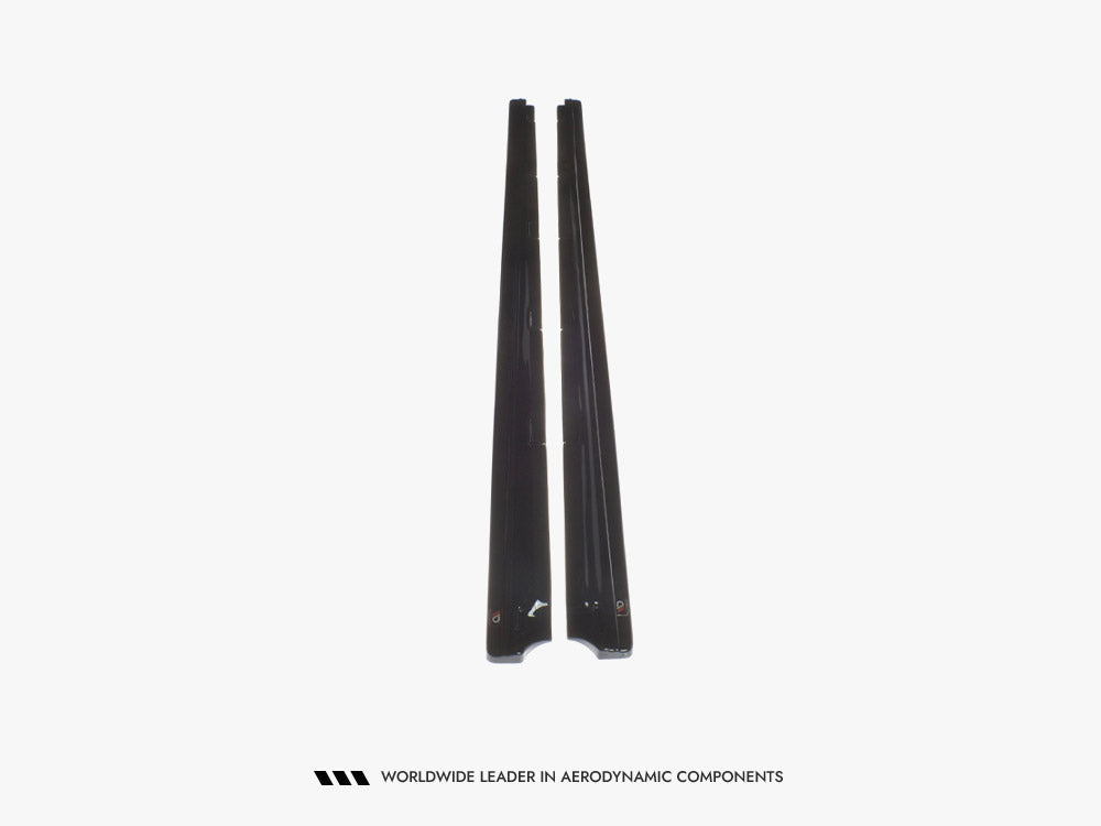 VW - Golf Standard MK7 Facelift: Maxton Side Skirts