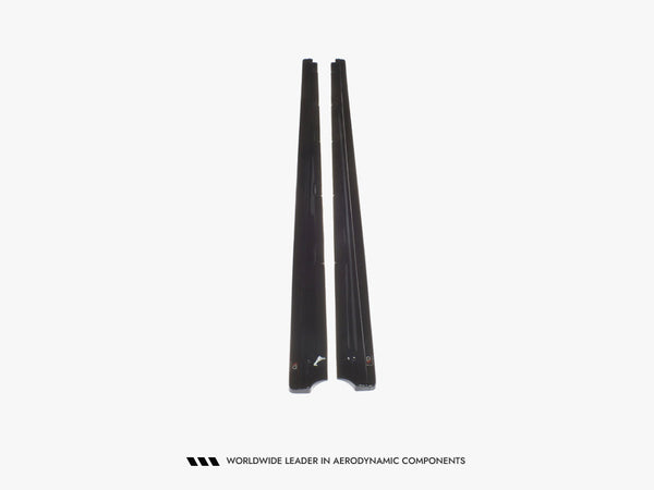 VW - Golf Standard MK7 Facelift: Maxton Side Skirts