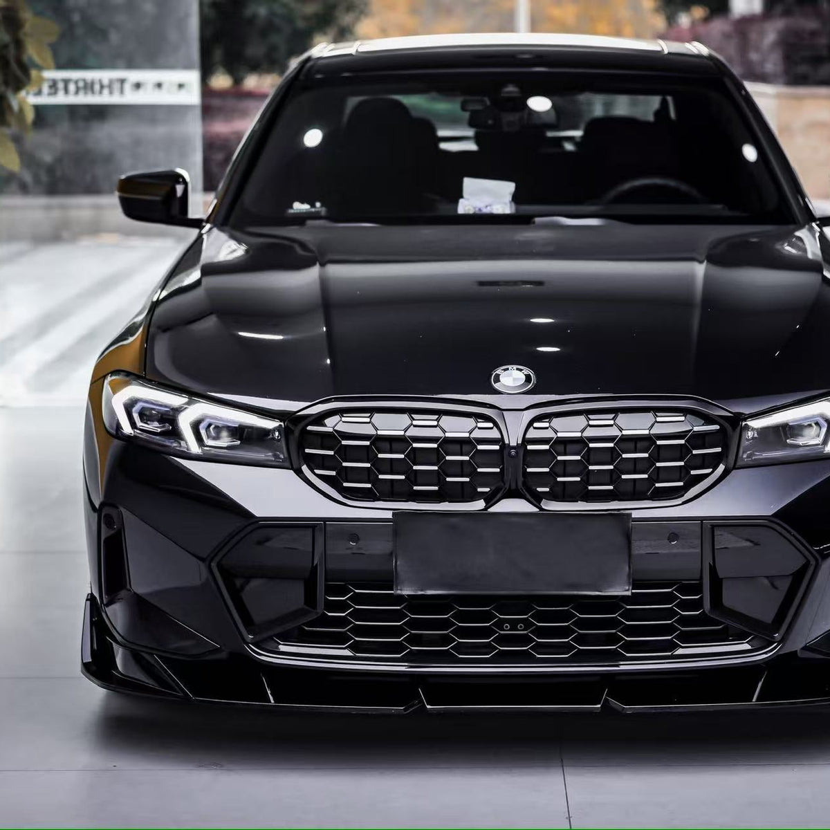 3 Series - G20 Facelift: Gloss Black LED Body Kit 22+