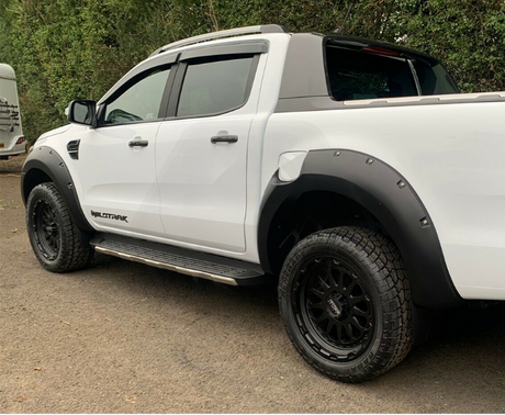 Carbon Accents