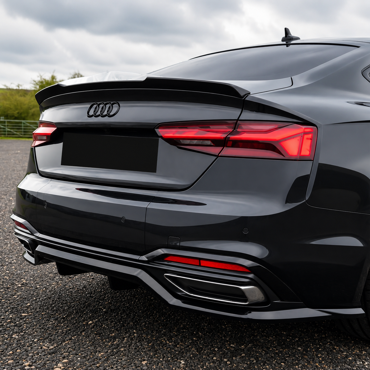 A5 - F5: Gloss Black Rear Spoiler 17+