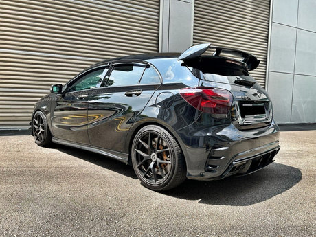 Carbon Accents