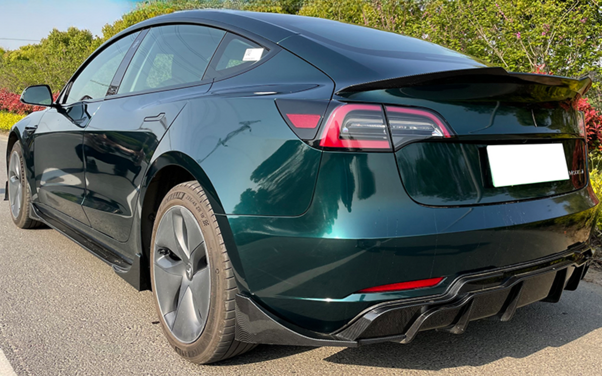 Model 3: Carbon Fibre Look Aero Body Kit 19-23