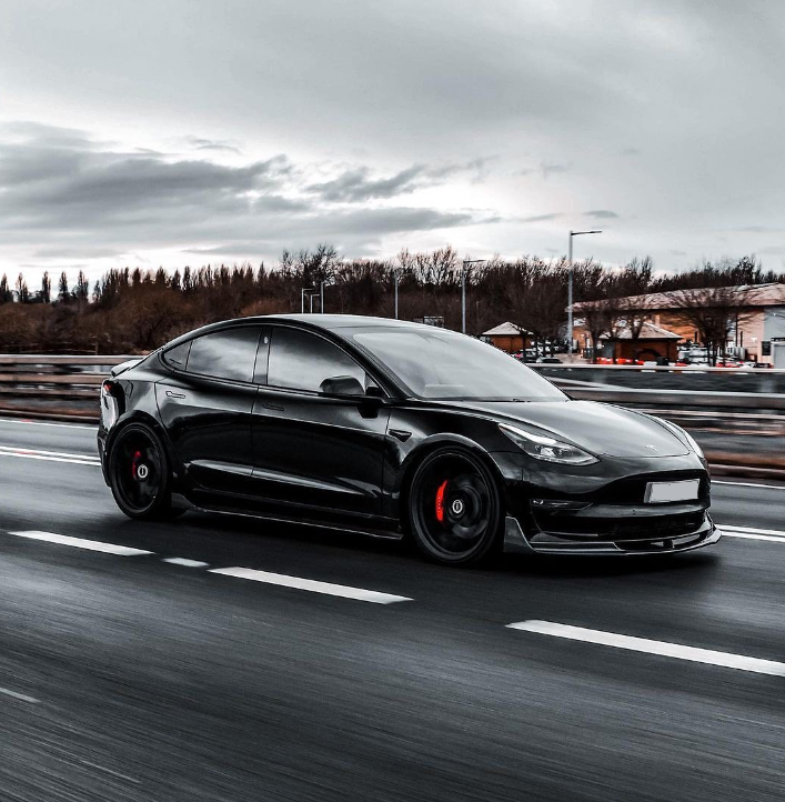 Model 3: Carbon Fibre V Style Side Skirts 17-23