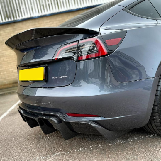 Model 3: Carbon Fibre V Style Diffuser 17-23