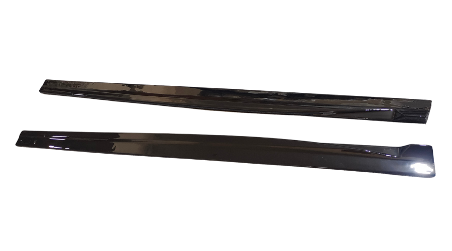 A Class - W177: Gloss Black Side Skirts 2019+