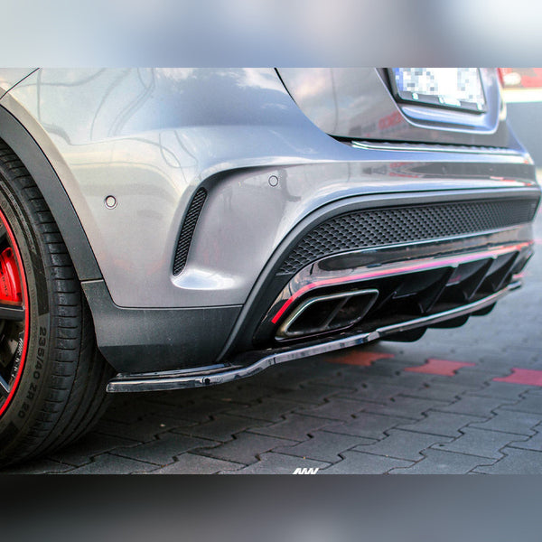 GLA 45 X156 Gloss Black Maxton Rear Diffuser