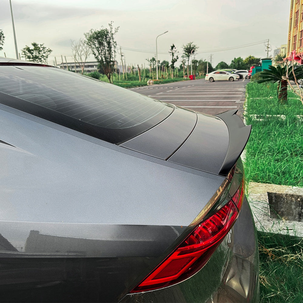 A7 - C8: Gloss Black Rear Spoiler 17-22