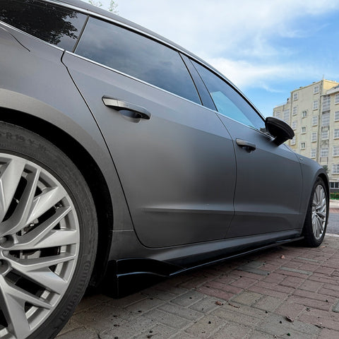 A7 - C8: Gloss Black Side Skirts 17+