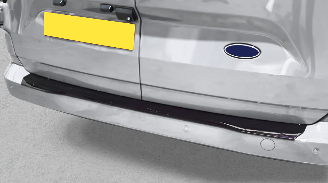 Ford Transit Custom MK2: Gloss Black Rear Bumper Protection 24+