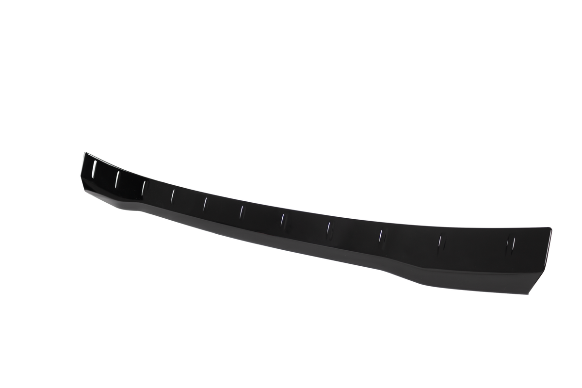 Ford Transit Custom MK2: Gloss Black Rear Bumper Protection 24+