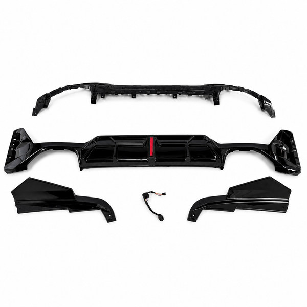 3 Series - G20 Facelift: Gloss Black LED Rear Diffuser with Tips 23+