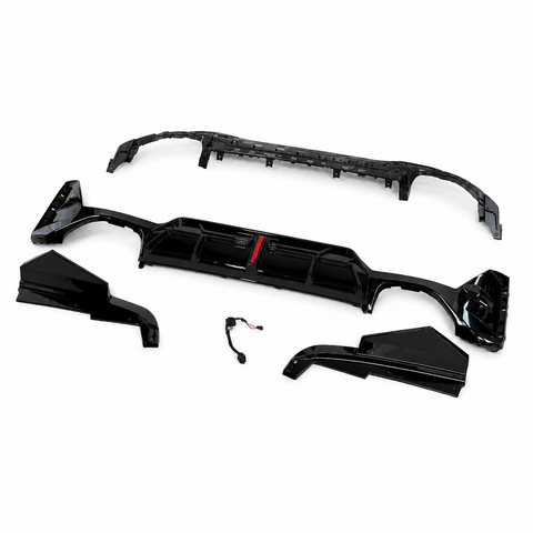 3 Series - G20 Facelift: Gloss Black LED Rear Diffuser 23+