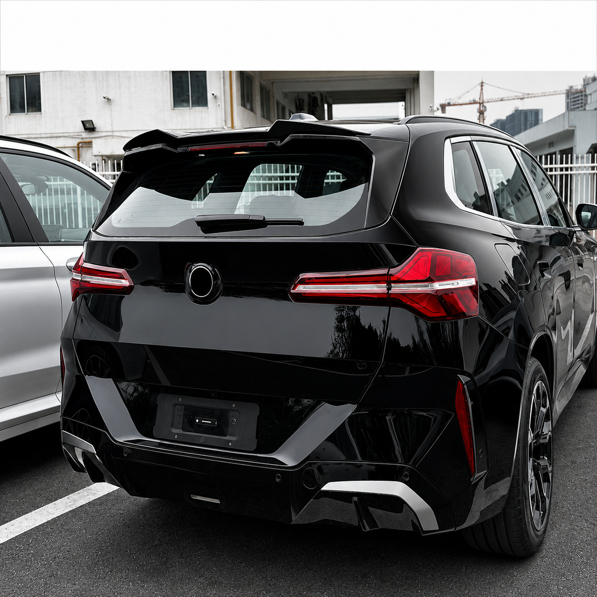 X3 - G45: Gloss Black Roof Spoiler 24+