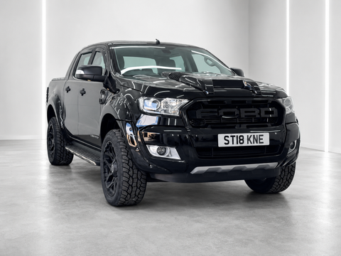 Ranger - T6/T7/T8: Gloss Black Bonnet Scoop 12-23