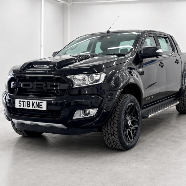 Ranger - T6/T7/T8: Gloss Black Bonnet Scoop 12-23