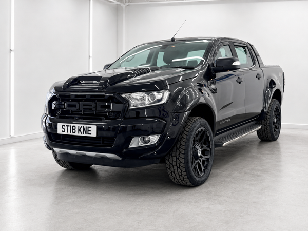 Ranger - T6/T7/T8: Gloss Black Bonnet Scoop 12-23