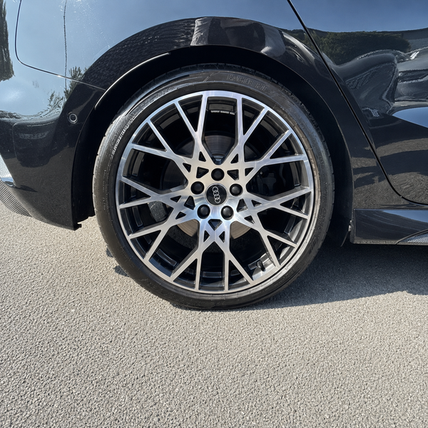 A3 & A4 - 8P/8V/8Y, B8/B9: 18" Gun Metal RS3 Style Alloy Wheels
