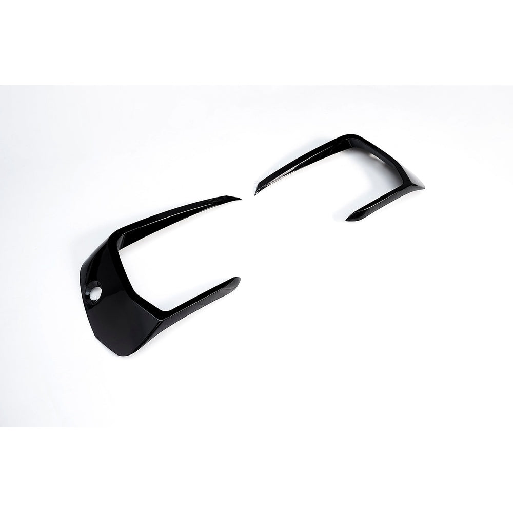 Transporter - T6.1: Gloss Black Front Splitter with Canards 19-24