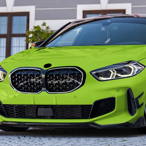 1 Series - F40: Gloss Black Diamond Grill with LED 19-24