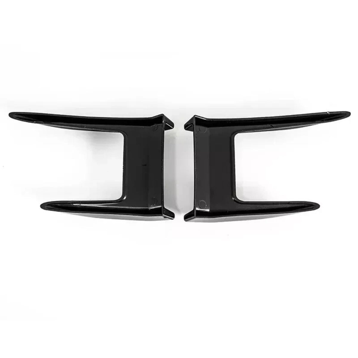 1 Series - F40: Gloss Black Performance Body Kit 20-24