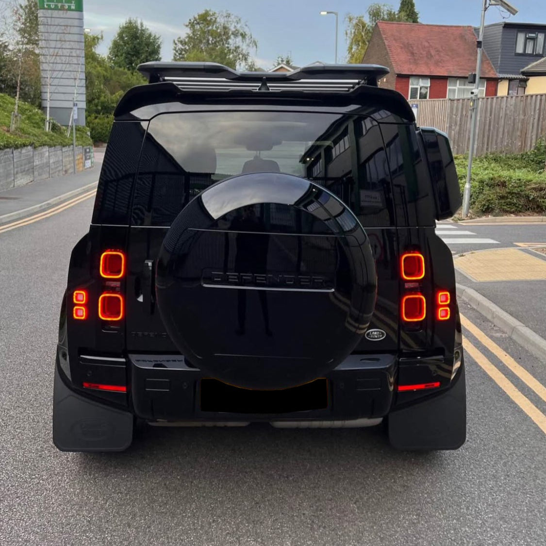 Defender 110 - L663: Black Roof Rack Basket 20+