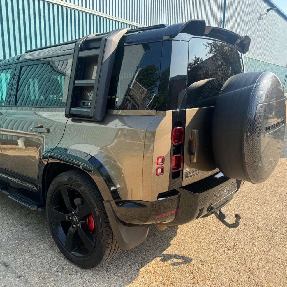 Defender 90/110 - L663: Black Deployable Side Ladder 20+