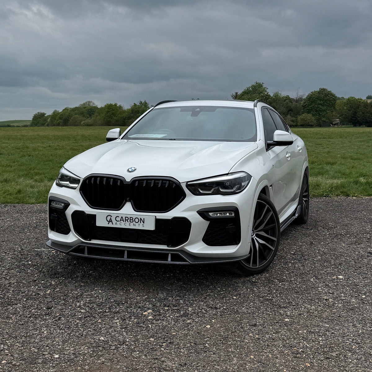 X6 - G06: Carbon Fibre Look Performance Style Body Kit 20-23