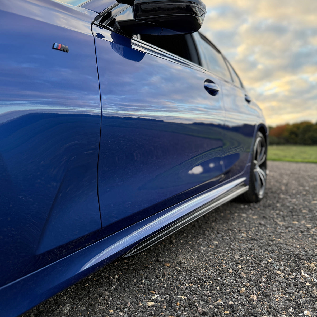 3 Series - G20/G21: Gloss Black MP Style Side Skirt 19-25