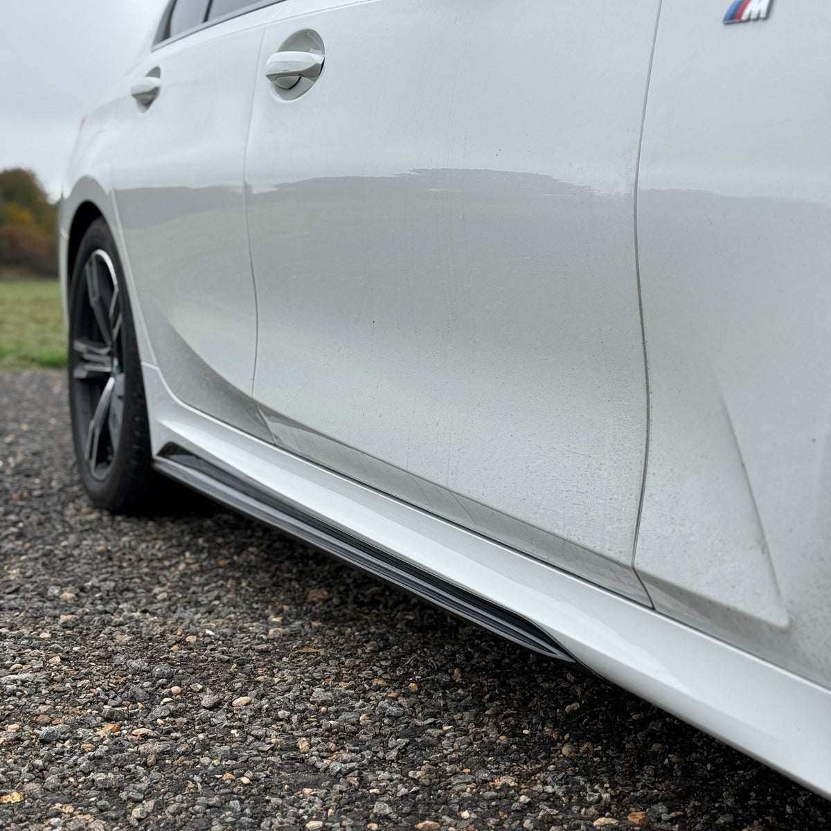 3 Series - G20/G21: Gloss Black MP Style Side Skirt 19-25