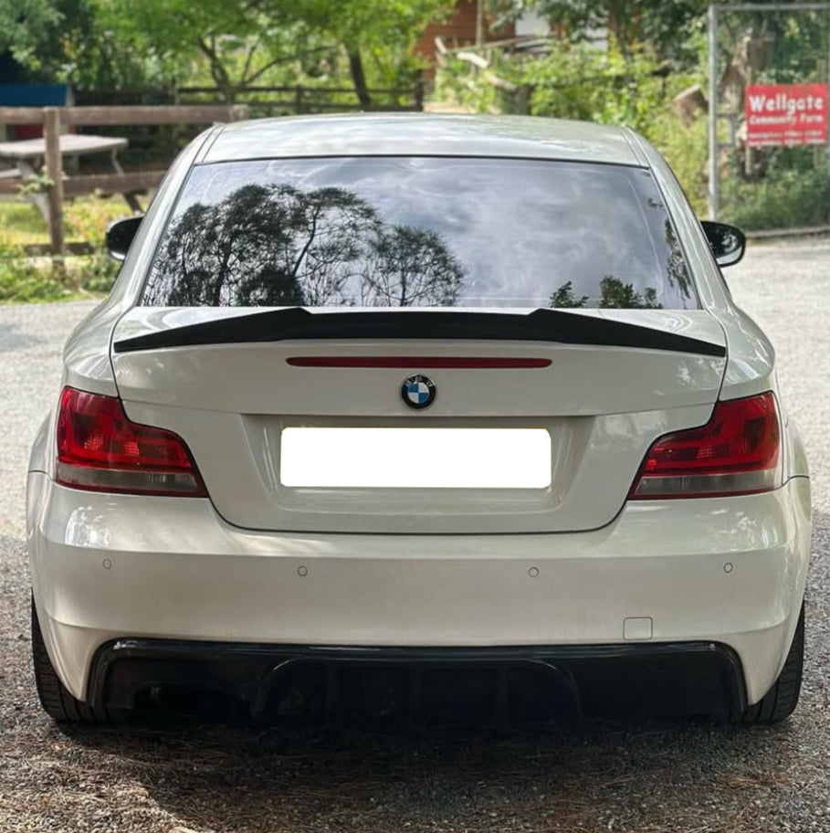 1 Series - E82 Coupe: Gloss Black V Style Spoiler 07-13