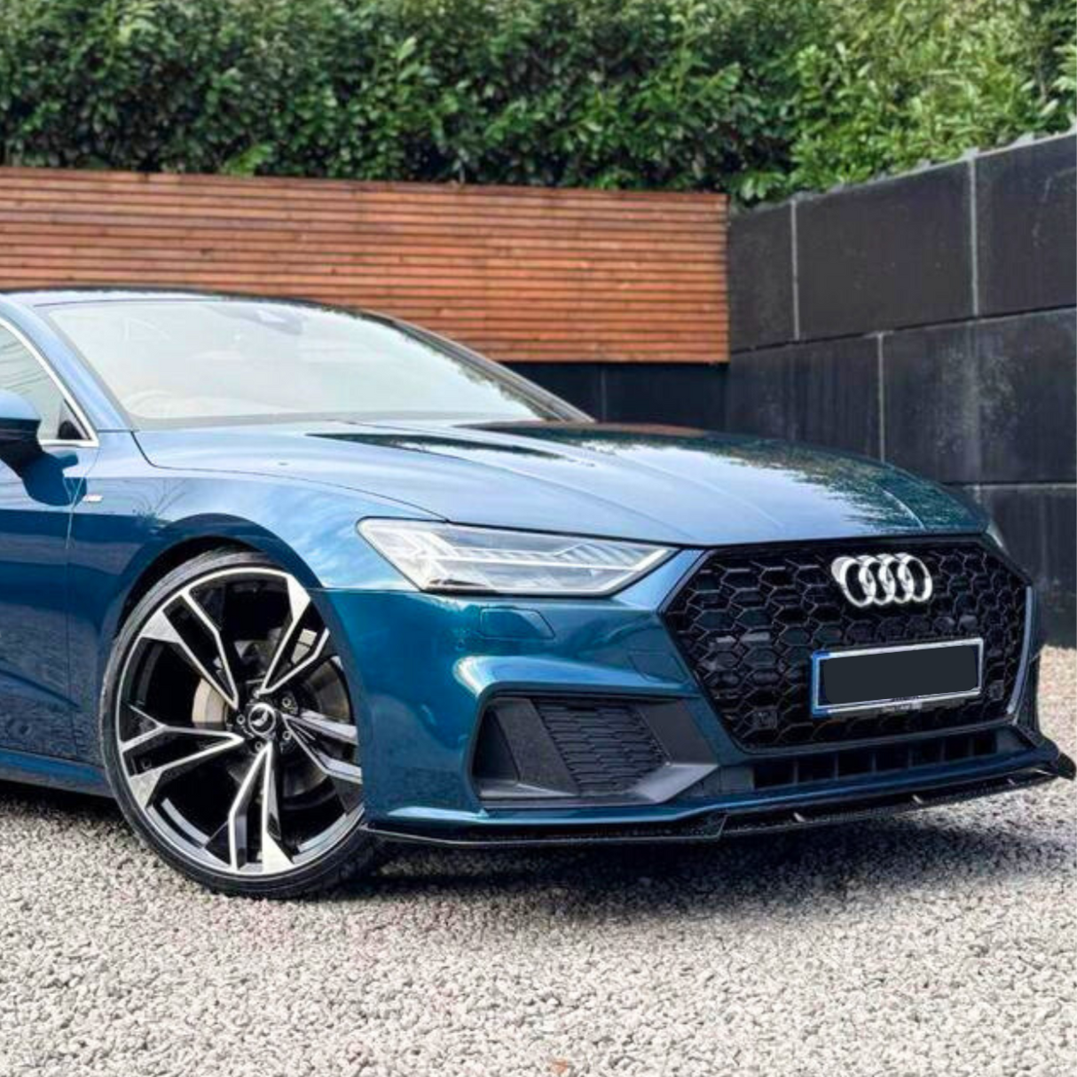 A7 - C8: Gloss Black Honeycomb RS Style Grill 18-22