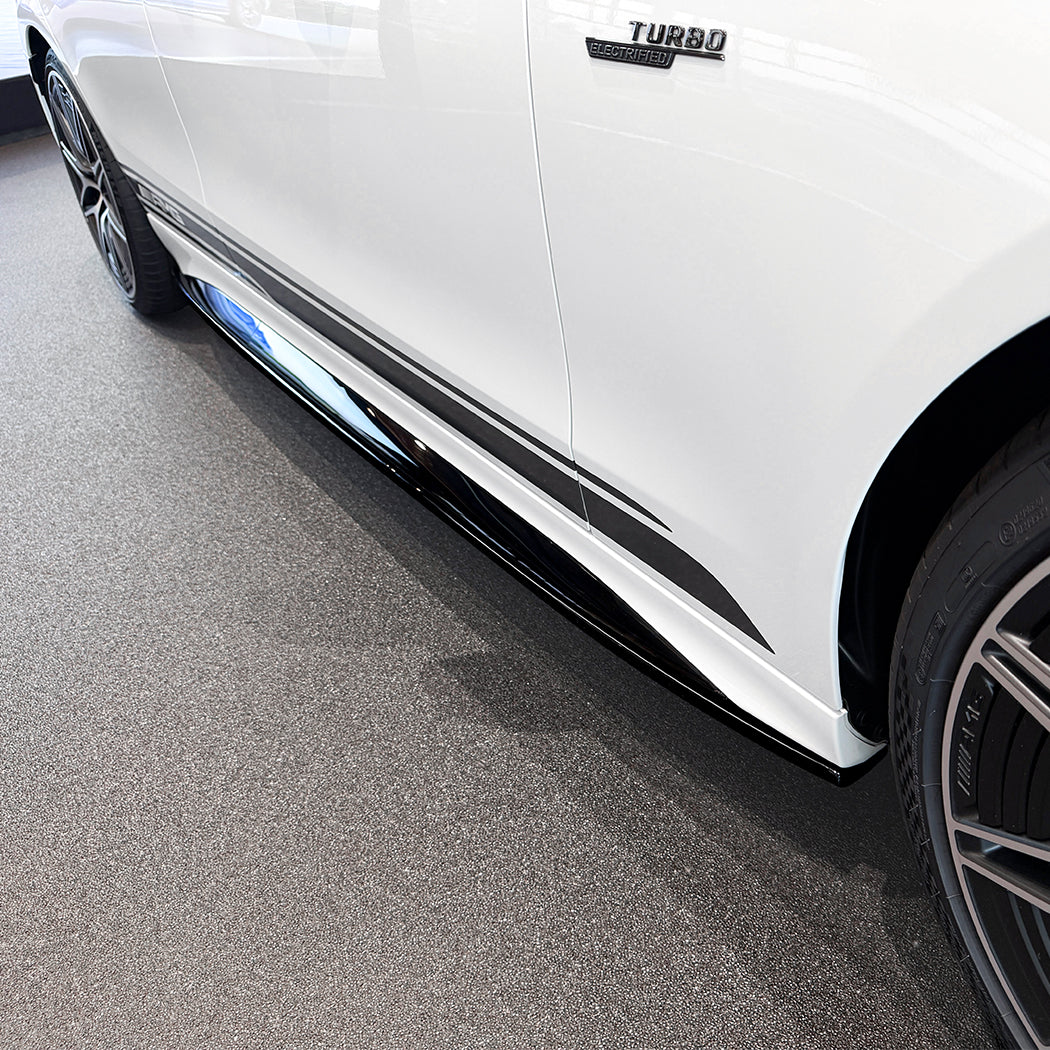 C-Class - W206: Gloss Black Side Skirts 22+