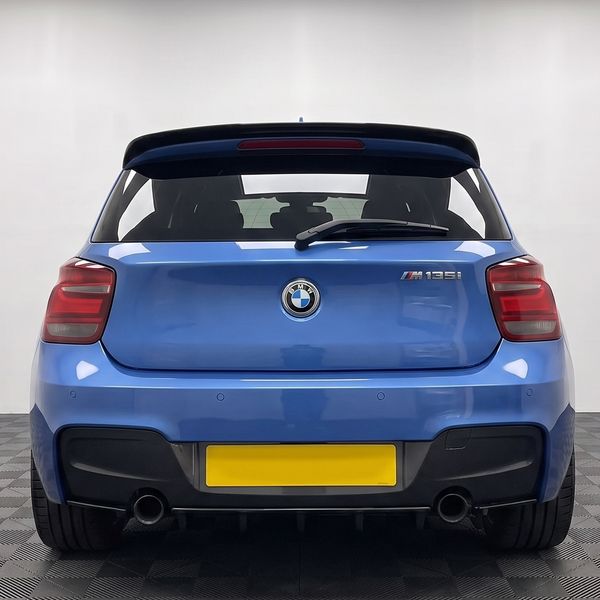 1 Series - F20/F21 Pre-Facelift: 3D Style Carbon Fibre Spoiler 11-14