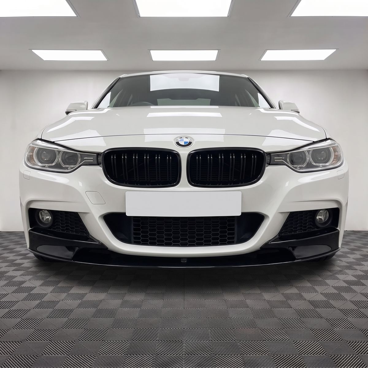 3 Series - F30/F31: Gloss Black Double Slat Grill 12-19