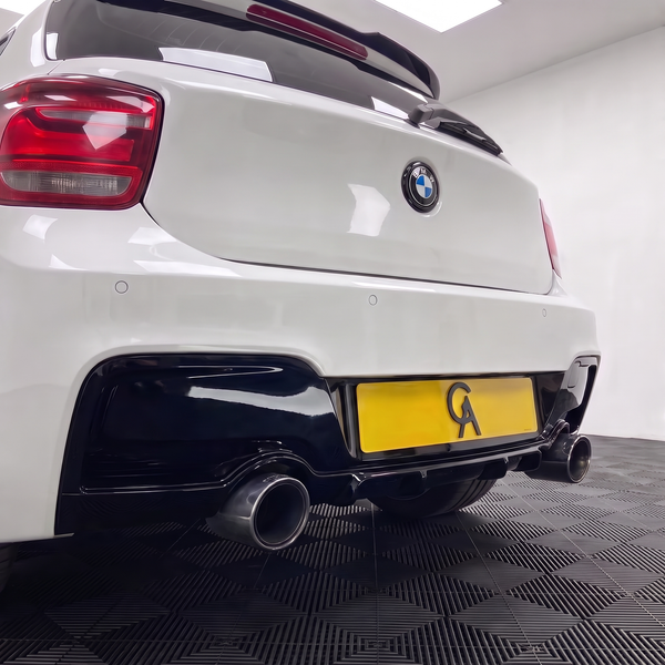 1 Series - F20/F21 Pre-Facelift: Gloss Black Dual Exhaust Diffuser 11-14