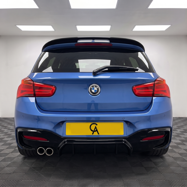 1 Series - F20/F21 Facelift: Gloss Black Twin Exhaust Diffuser 15-19