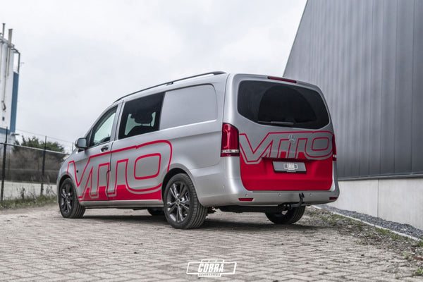 Mercedes-Benz Vito W447 with Cobra lowering springs installed – rear three-quarter view