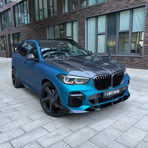 LARTE Design BMW X5 G05 pre-facelift carbon grille trim — front view