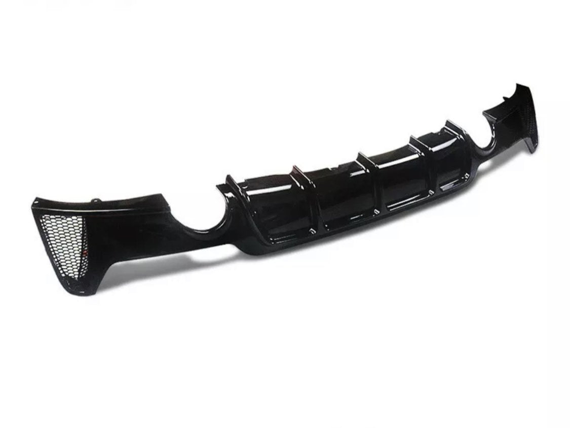 4 Series - F32/F33/F36: Gloss Black Dual Exhaust Diffuser 14-20