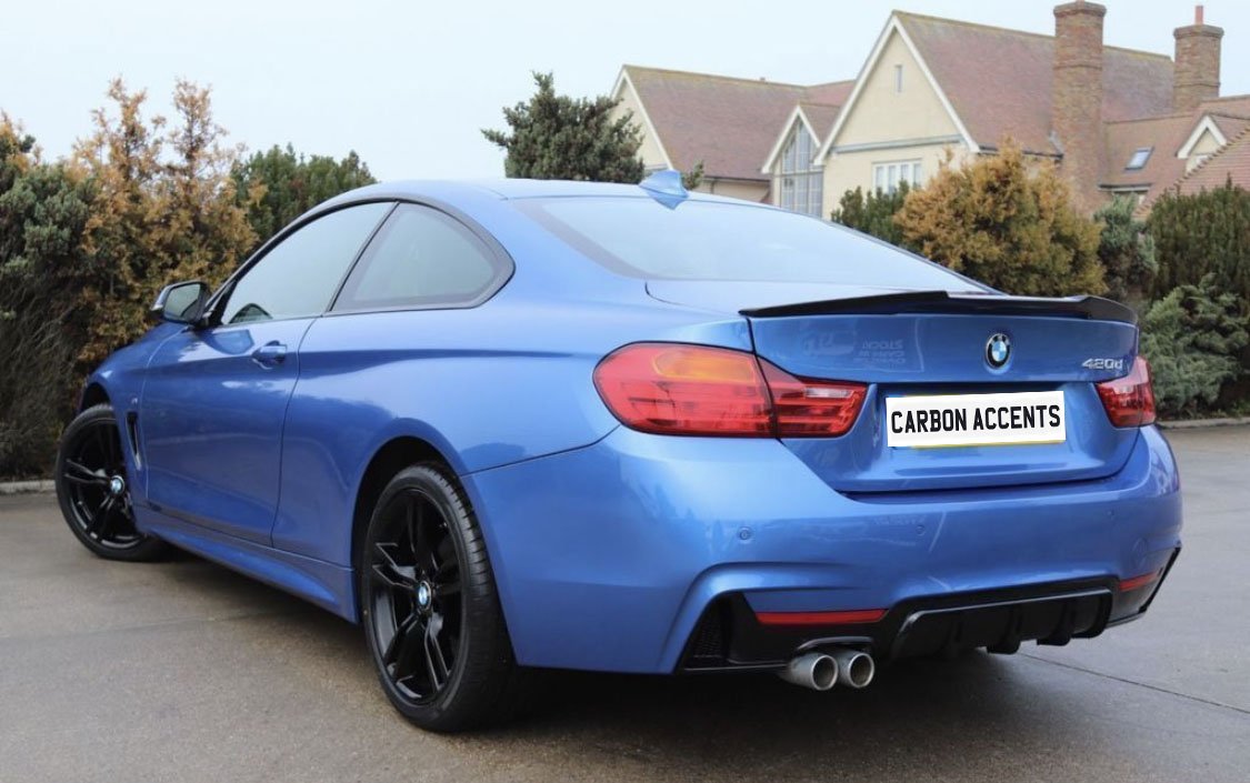 4 Series - F32/F33/F36: Gloss Black Twin Exhaust Diffuser - Carbon Accents