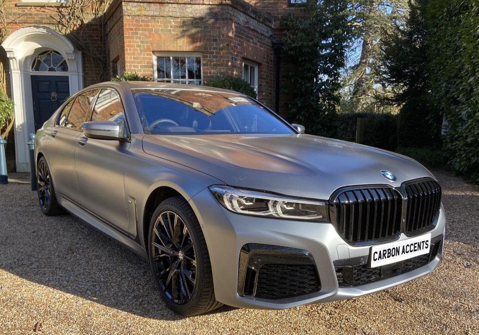 7 Series - G11/G12 Facelift: Gloss Black Grill Single Slat 20+