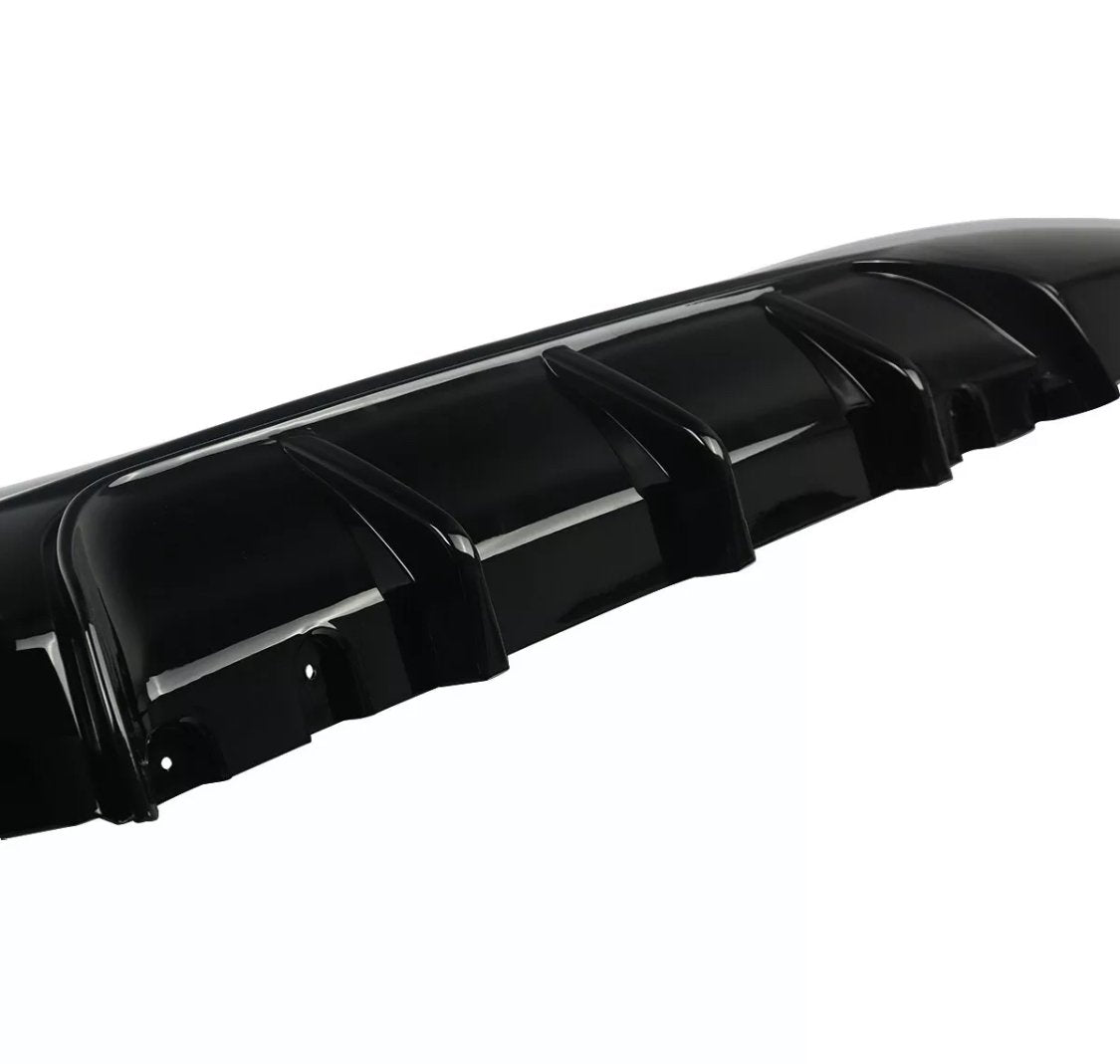 2 Series - F22/F23: Gloss Black Diffuser 14-21