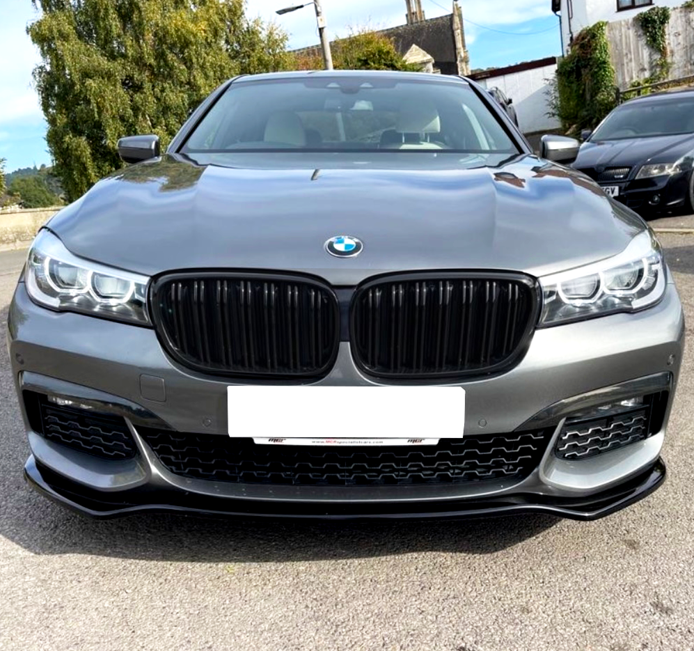 BMW 7 Series F01 F02 Double Slat Grill: Gloss Black – Carbon Accents