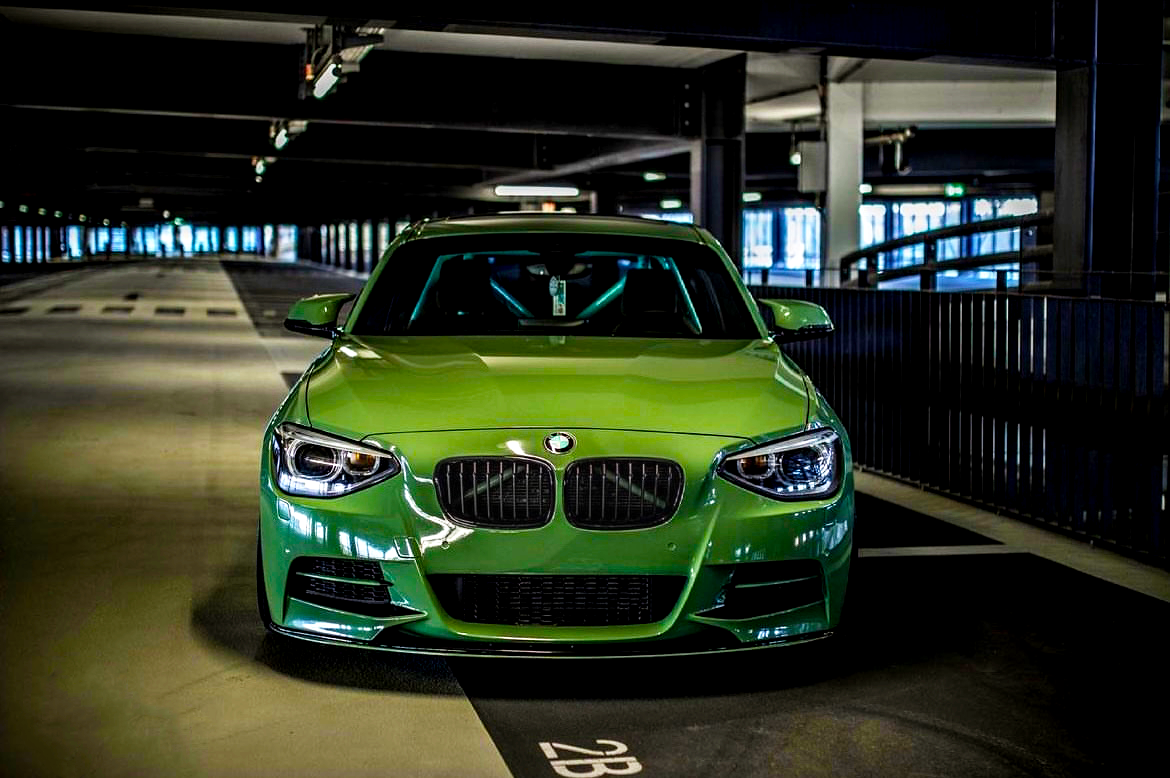 1 Series - F20/F21 Pre-Facelift: Gloss Black Single Slat Grill 11-14