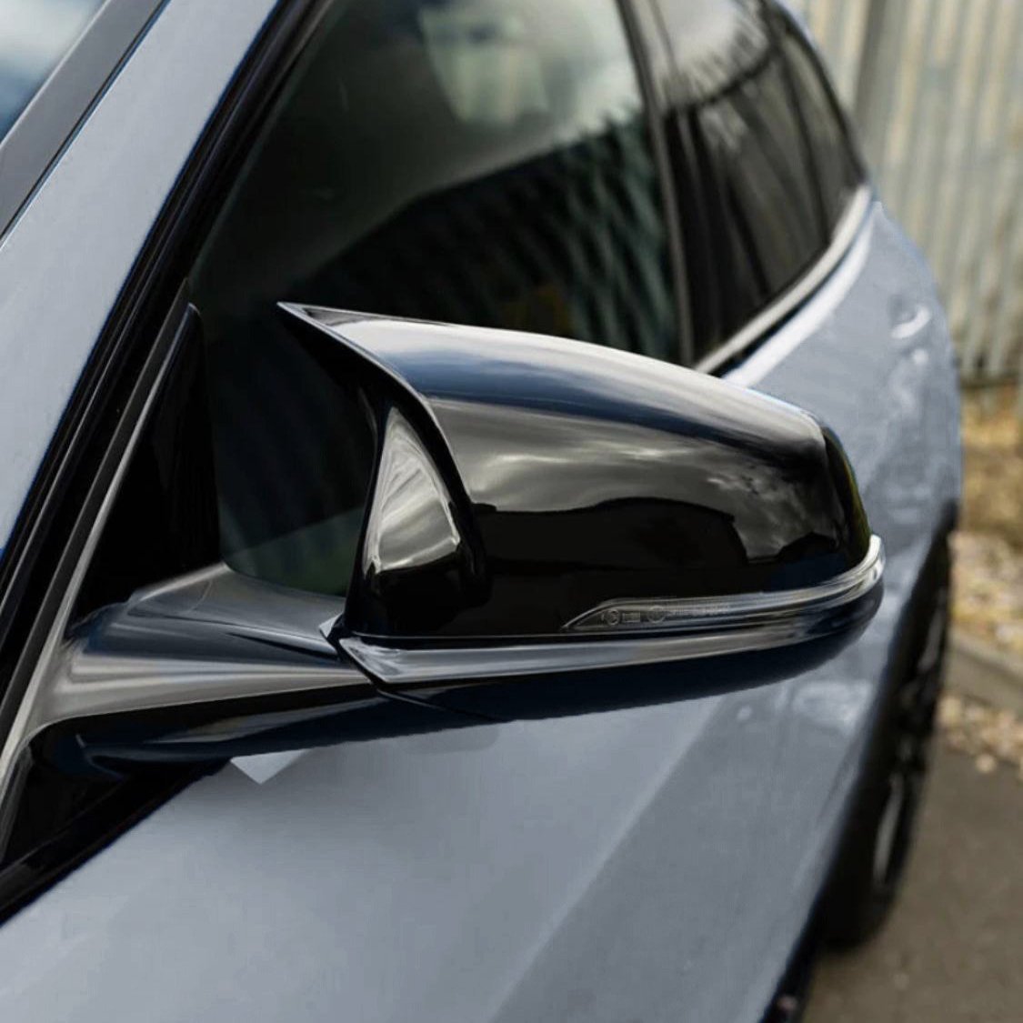 Z4 - G29: Gloss Black M Style Mirror Covers 19+